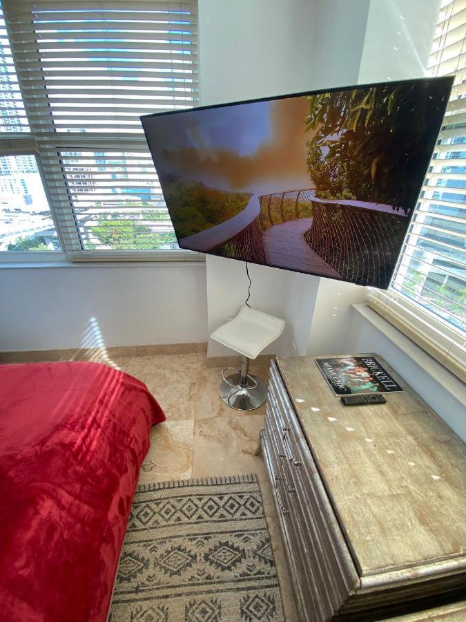 Comfortable Room In The Brickell City Center Area 迈阿密 外观 照片